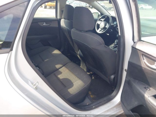 Kia Forte Lxs Image 2