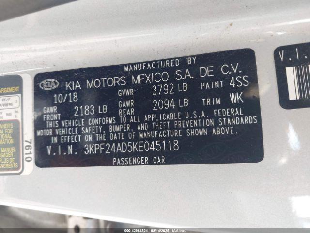 Kia Forte Lxs Image 9