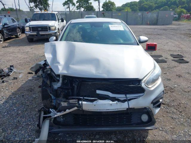 Kia Forte Lxs Image 11