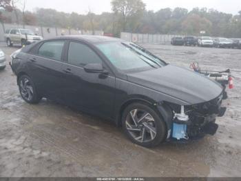  Salvage Hyundai ELANTRA
