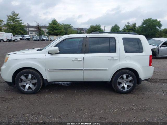 Honda Pilot Touring Image 13