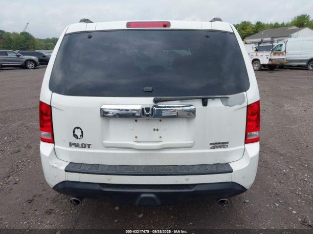 Honda Pilot Touring Image 14