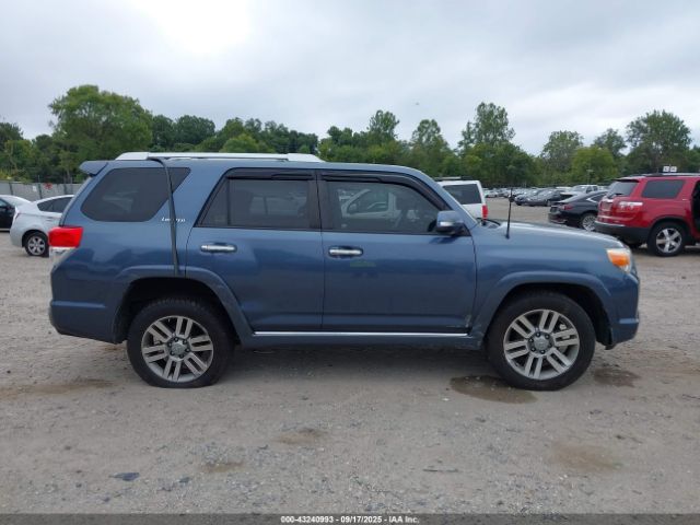 Toyota 4Runner Limited V6 Image 16