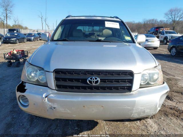 Toyota Highlander V6 Image 11