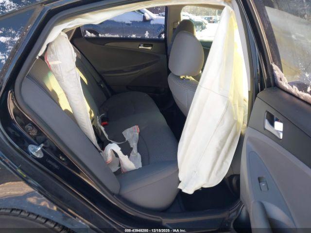 Hyundai SONATA Gls Image 13