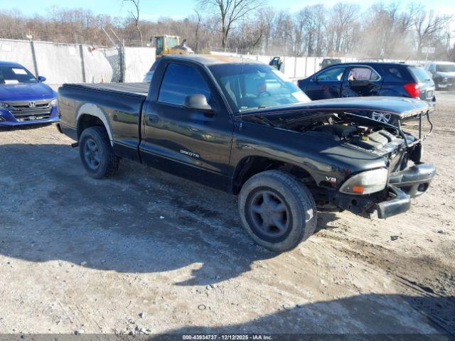  Salvage Dodge Dakota