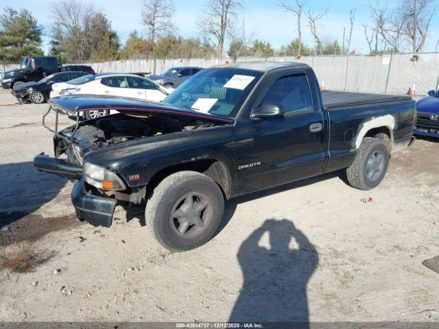 Dodge Dakota Image 4