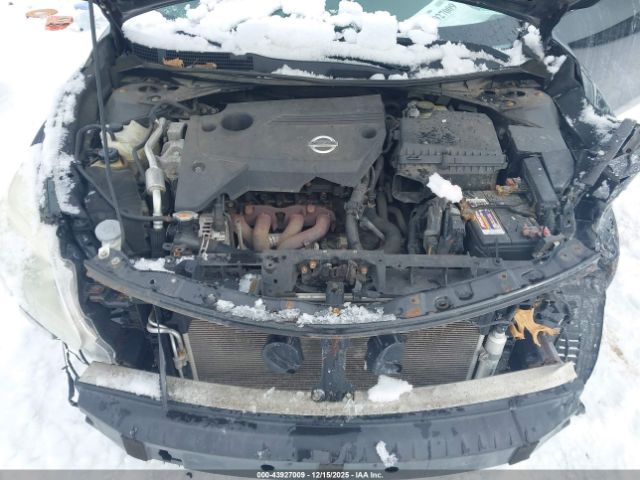 Nissan Altima 2.5 Sv Image 2