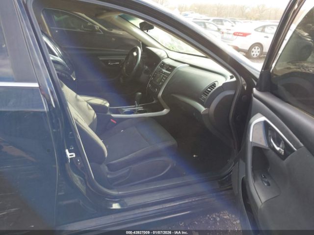 Nissan Altima 2.5 Sv Image 13