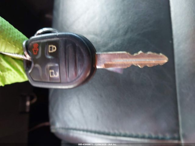 Ford Explorer Xlt Image 12