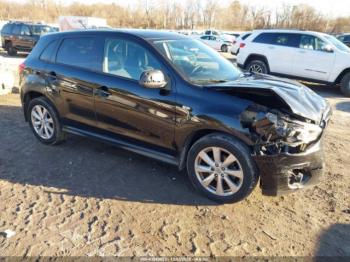  Salvage Mitsubishi Outlander