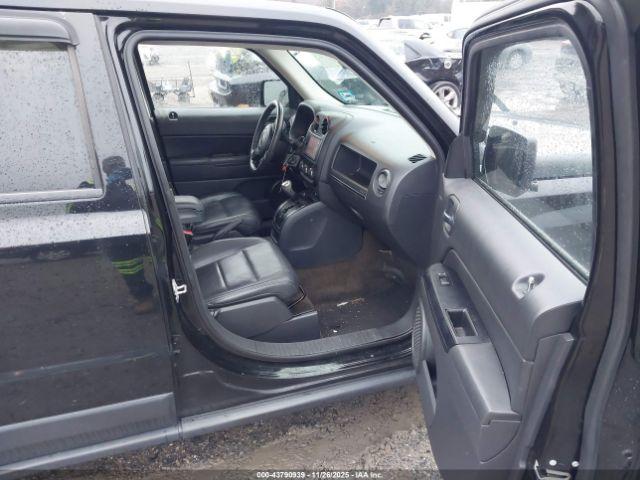 Jeep Patriot High Altitude Edition Image 4
