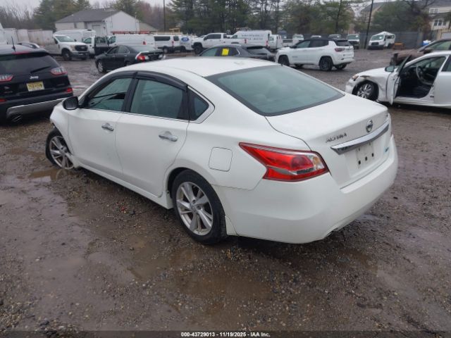 Nissan Altima 2.5 Sv Image 8