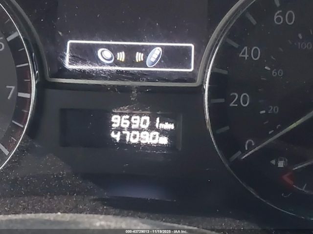 Nissan Altima 2.5 Sv Image 9