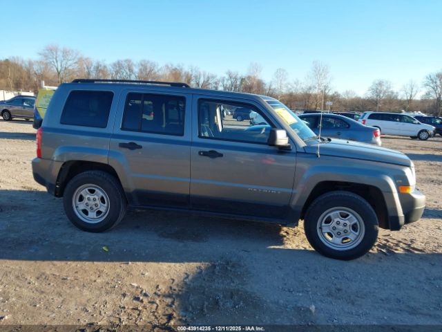 Jeep Patriot Sport Image 3