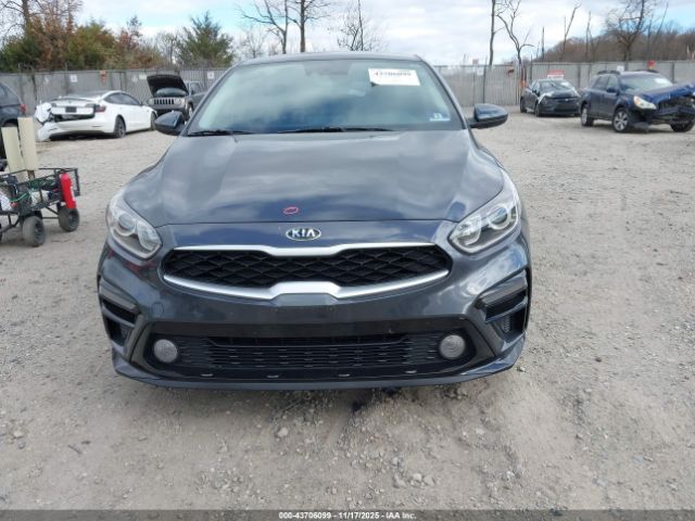 Kia Forte Lxs Image 12