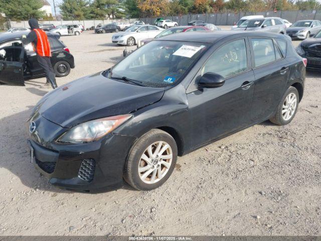 Mazda Mazda3 I Touring Image 2