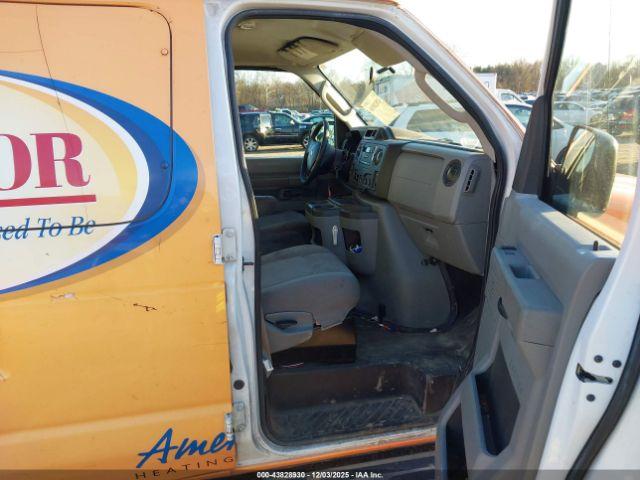 Ford E-250 Commercial Image 4