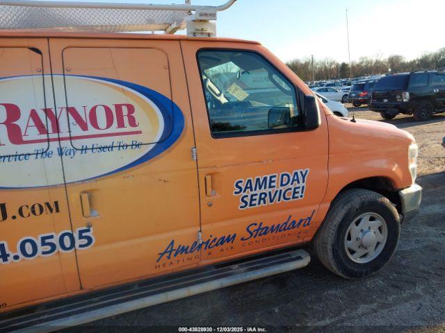 Ford E-250 Commercial Image 17