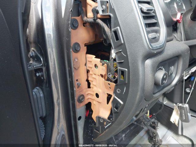 Ram 1500 Big Horn  4x4 5'7 Box Image 19