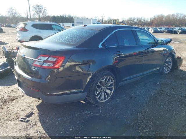 Ford Taurus Limited Image 9