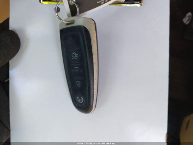 Ford Taurus Limited Image 11