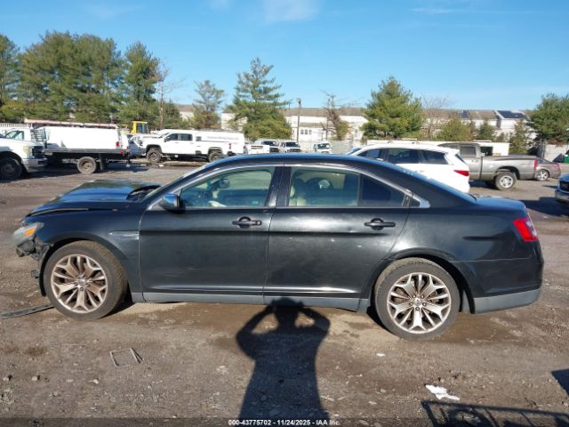 Ford Taurus Limited Image 14