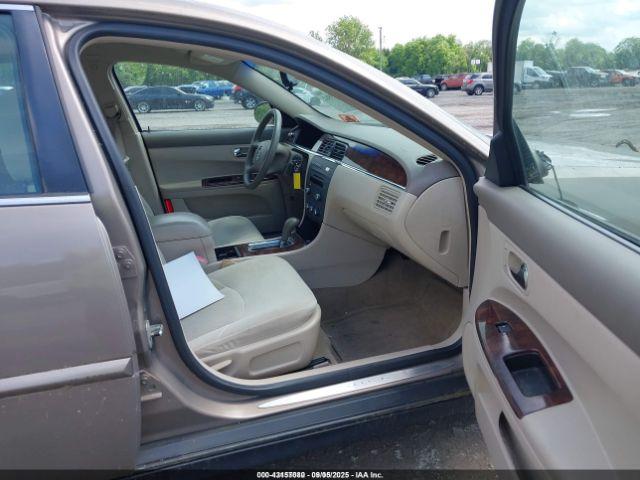 Buick LaCrosse Cx Image 7