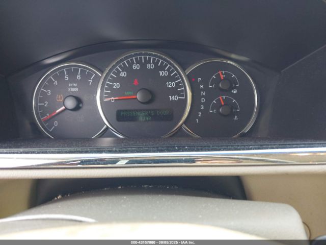 Buick LaCrosse Cx Image 8