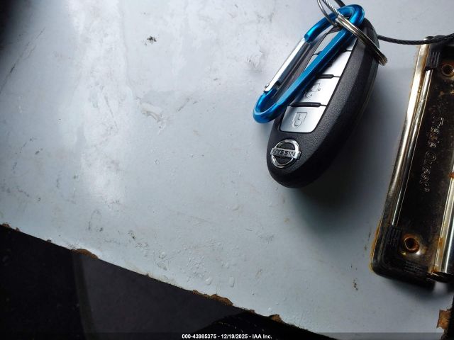 Nissan Altima Image 10