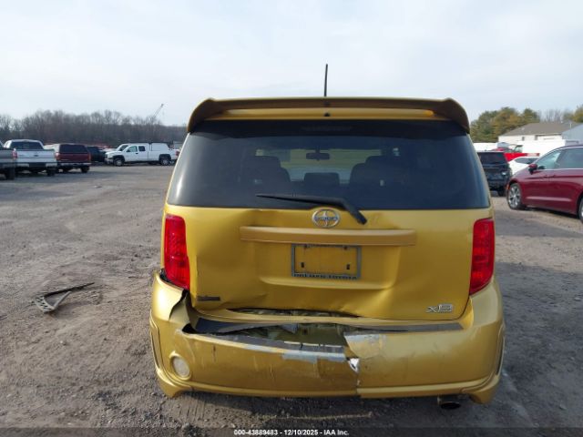 Scion xB Image 11