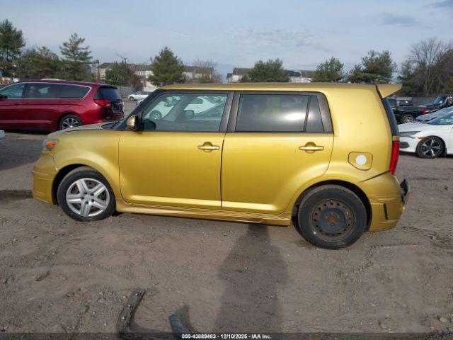 Scion xB Image 7