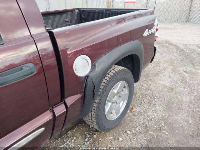 Dodge Dakota Laramie Image 16