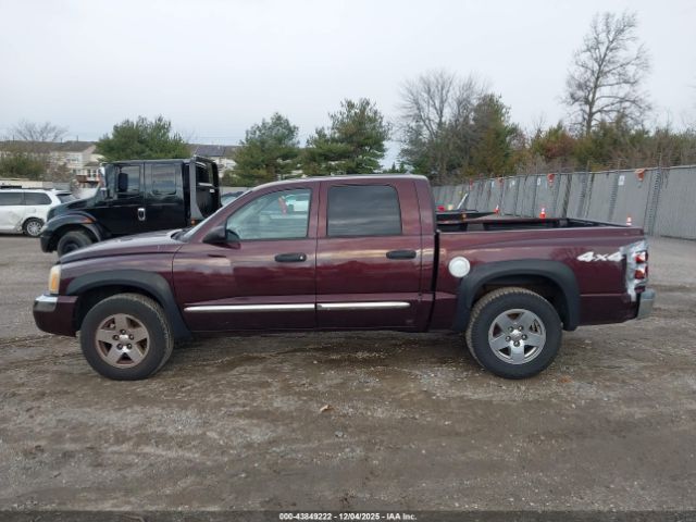 Dodge Dakota Laramie Image 3