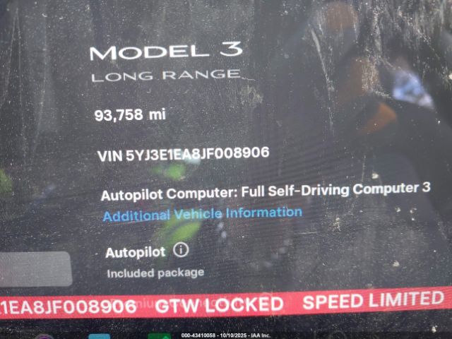 Tesla Model 3 Image 5