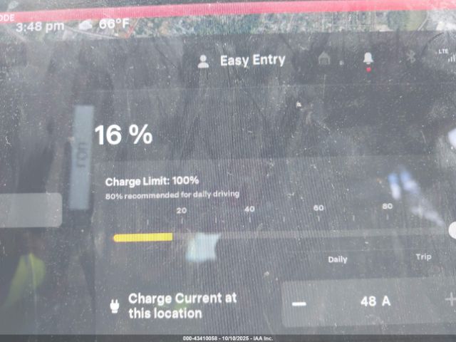 Tesla Model 3 Image 18