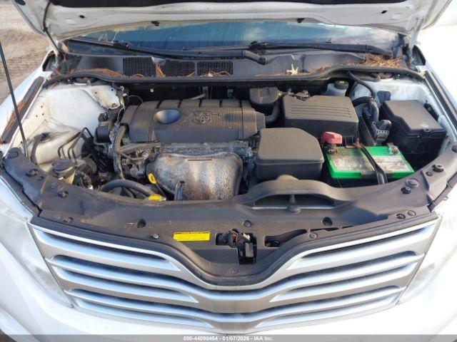 Toyota Venza Xle Image 15