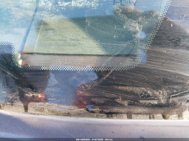 Nissan Titan Xe Image 6