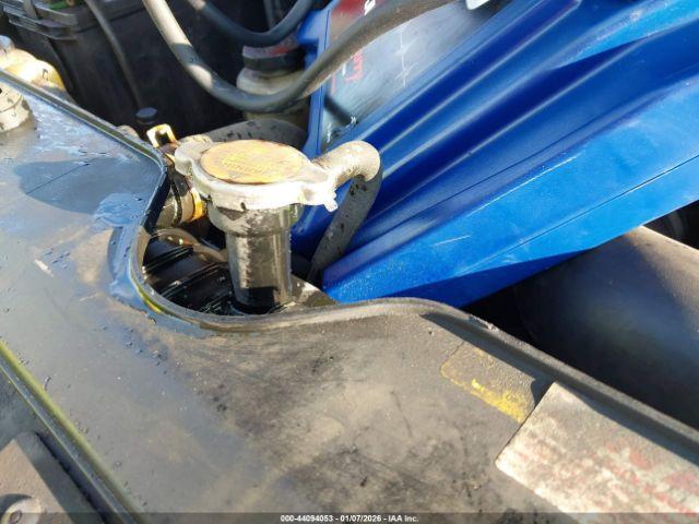 Nissan Titan Xe Image 9