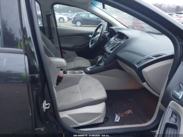 Ford Focus Se Image 9