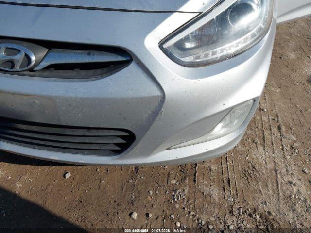 Hyundai ACCENT Se Image 10