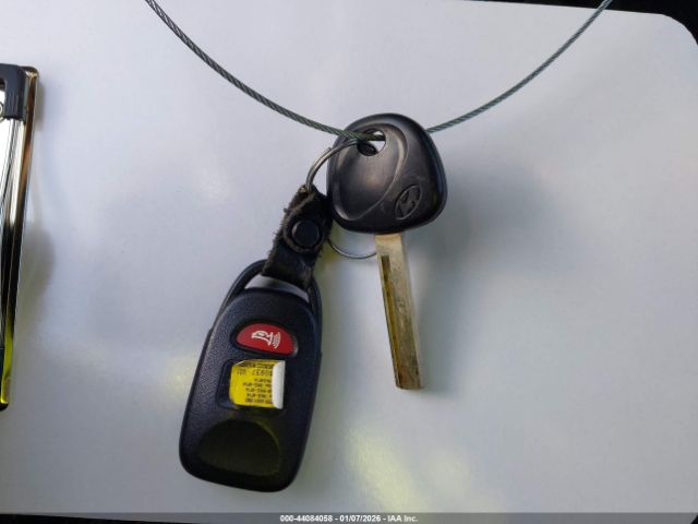 Hyundai ACCENT Se Image 3