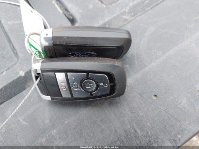 Ford Fusion Se Image 7