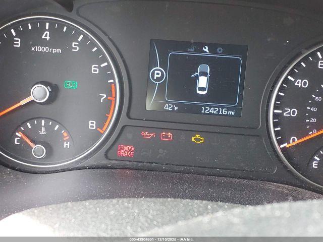 Kia Optima Lx Image 8