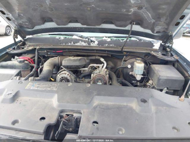 Chevrolet Silverado 1500 Work Truck Image 8