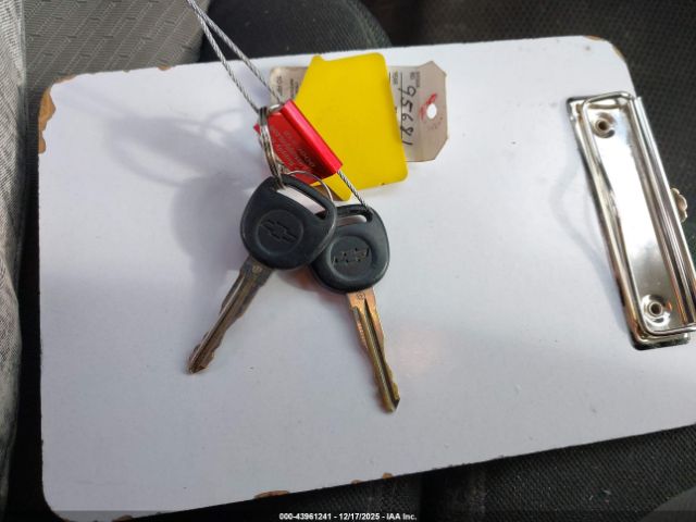 Chevrolet Silverado 1500 Work Truck Image 12