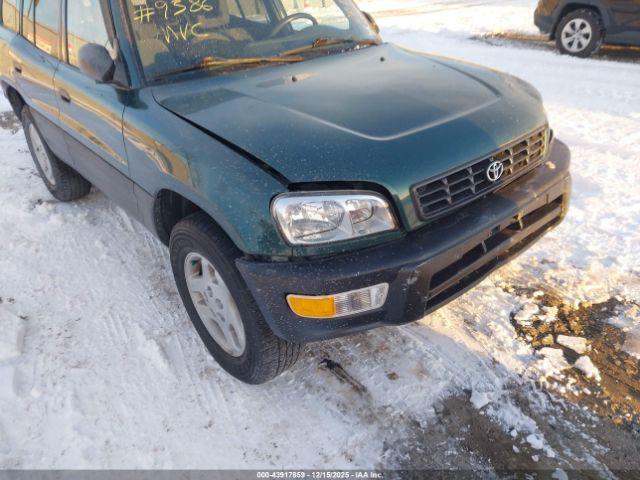 Toyota RAV4 Image 15