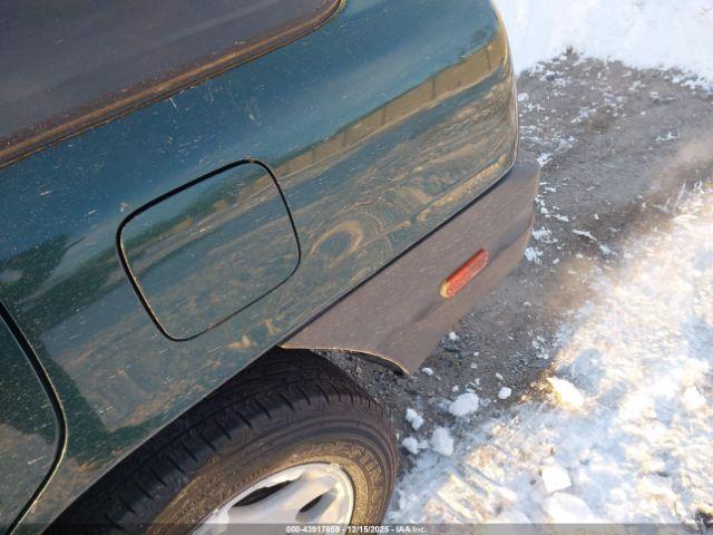 Toyota RAV4 Image 14