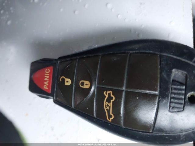 Dodge Challenger Image 7