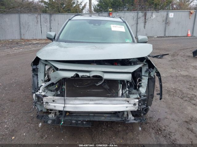 Toyota RAV4 Xle Image 14